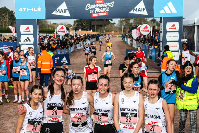 L'équipe de Bretagne minimes filles au France de cross 2025